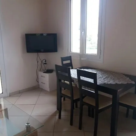 Kypseli 234 Holiday home *